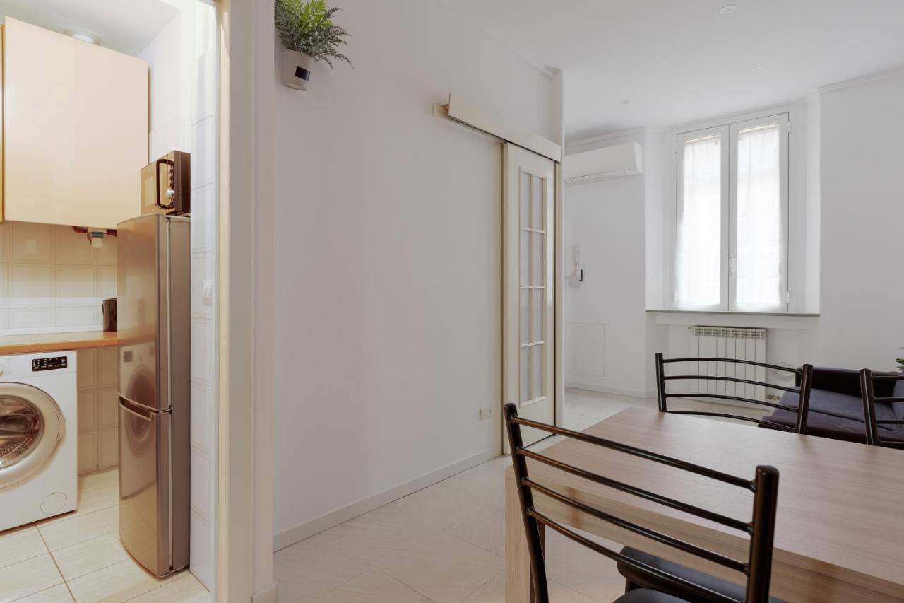 Famagosta M2 Subway Apartment Milan Luaran gambar
