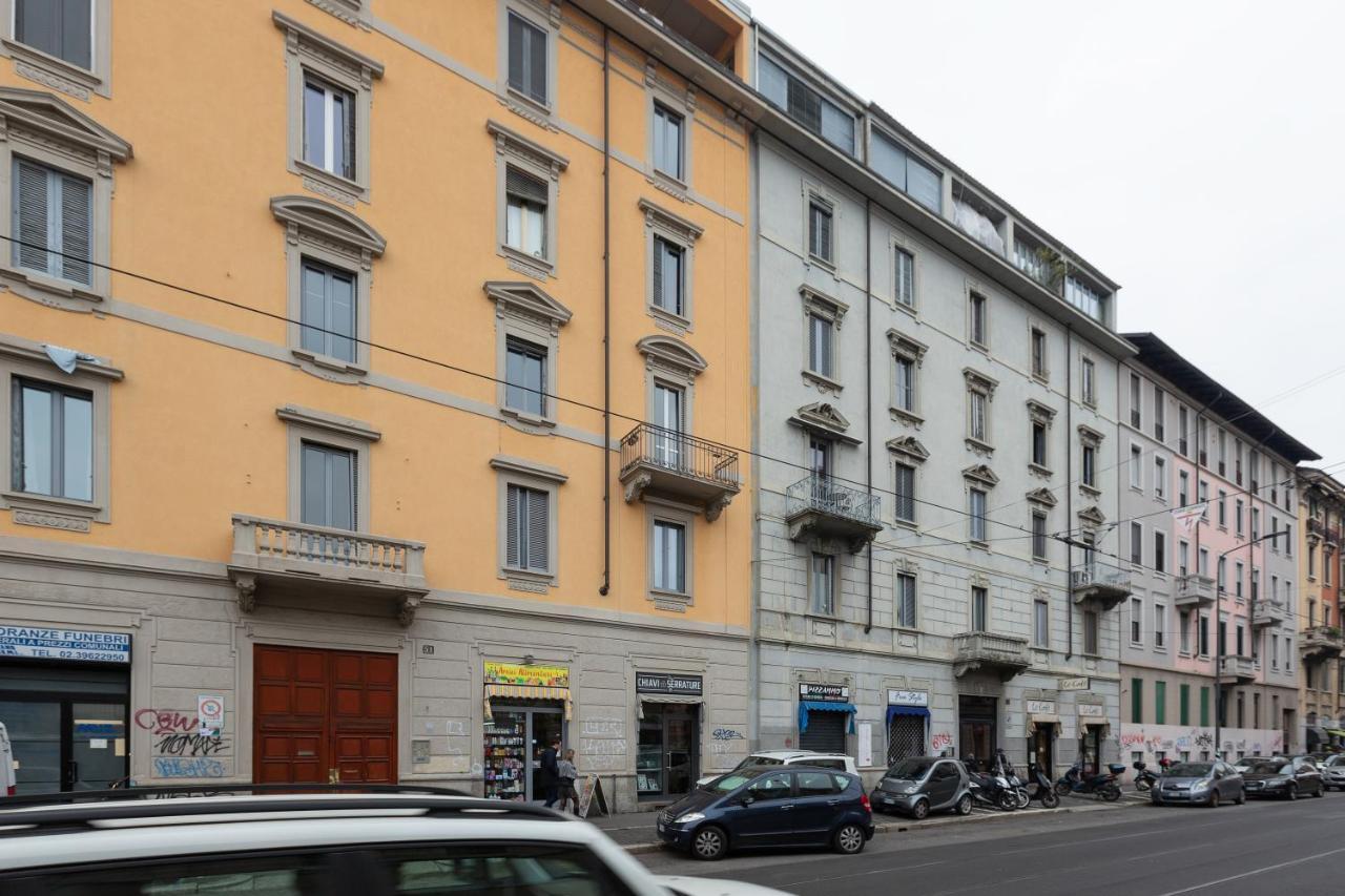 Famagosta M2 Subway Apartment Milan Luaran gambar